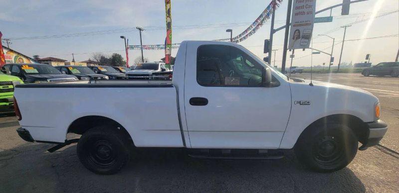 1999 Ford F-150 Base