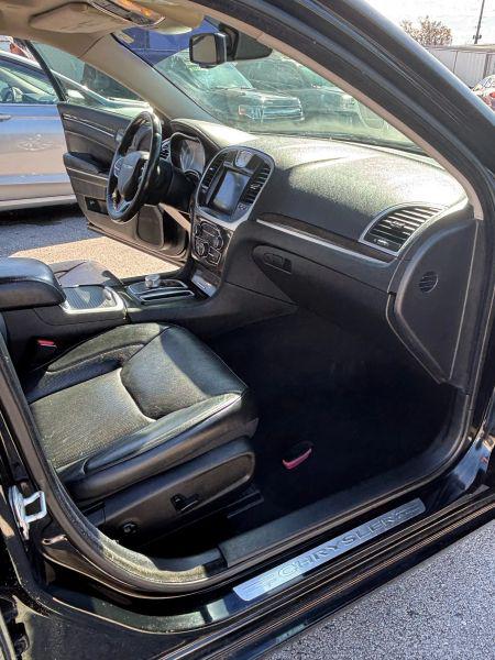 2019 Chrysler 300 Limited