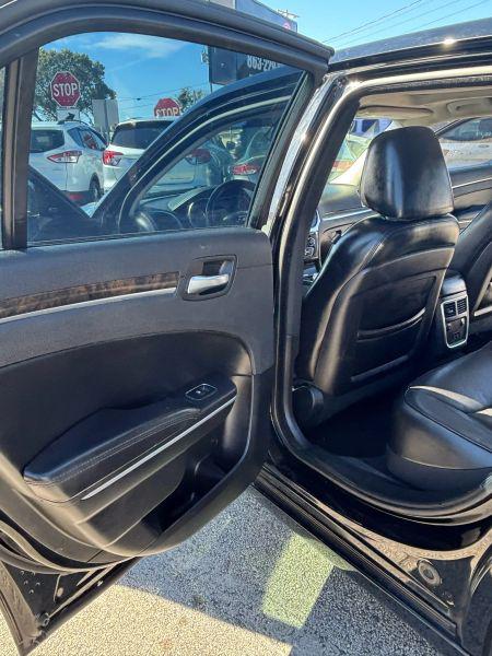2019 Chrysler 300 Limited