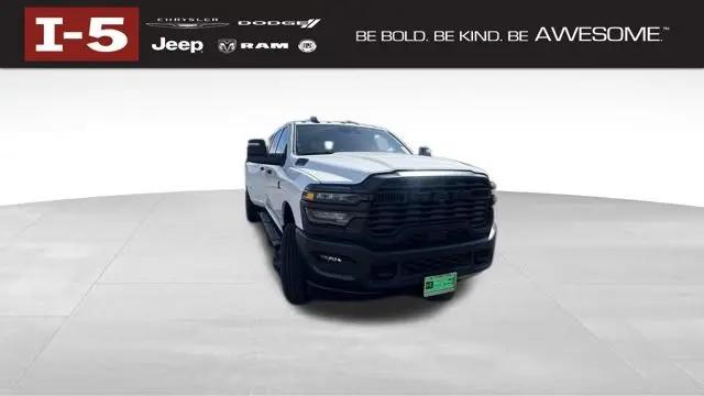 2026 Ram 3500 Tradesman Crew Cab 4x4 8' Box