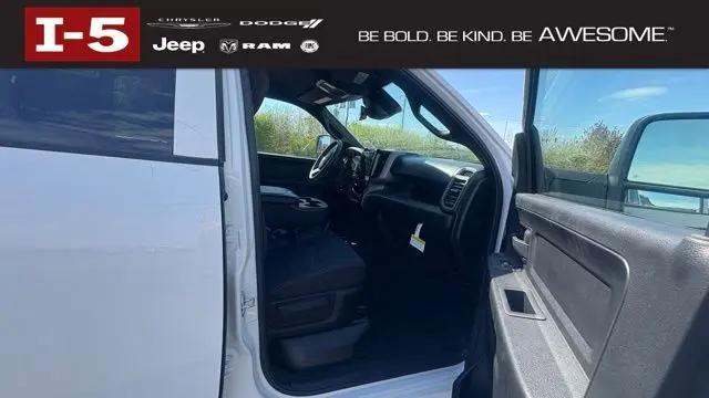 2026 Ram 3500 Tradesman Crew Cab 4x4 8' Box
