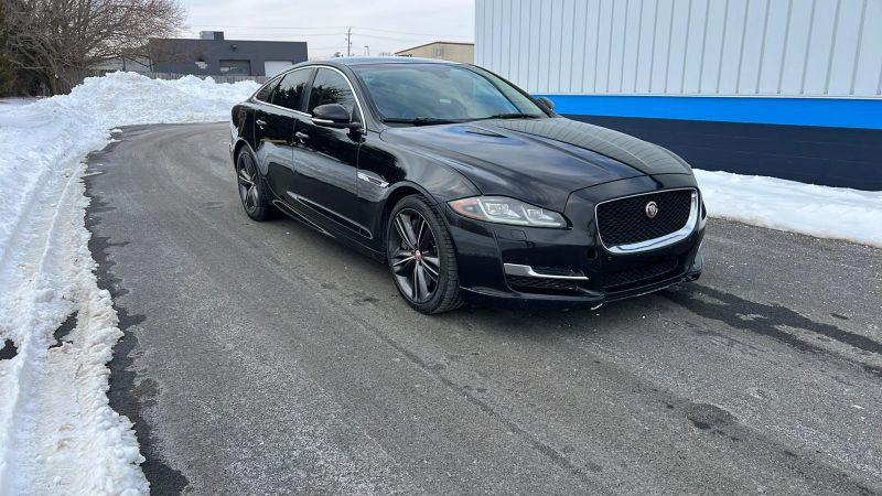 2016 Jaguar XJ Supercharged
