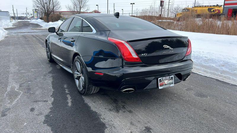2016 Jaguar XJ Supercharged