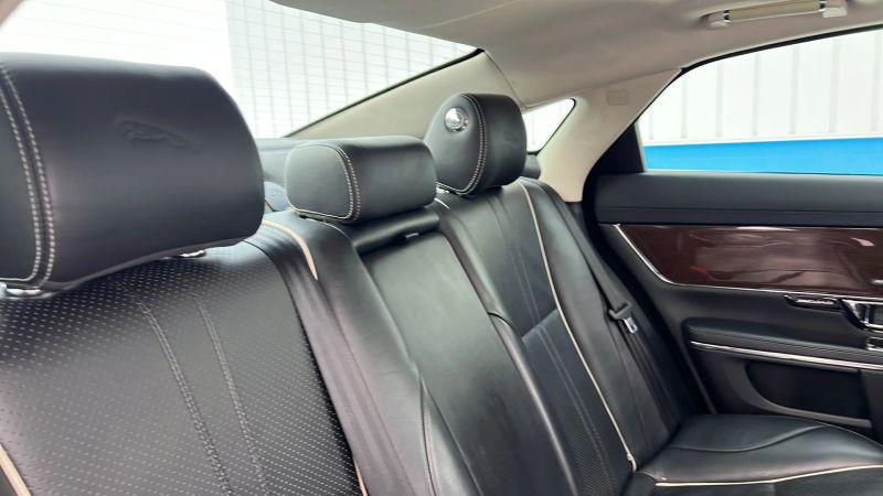 2016 Jaguar XJ Supercharged