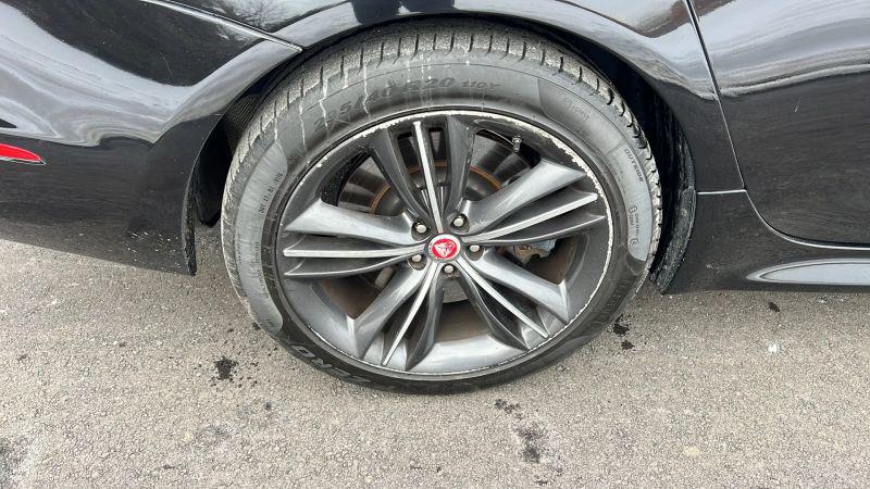 2016 Jaguar XJ Supercharged