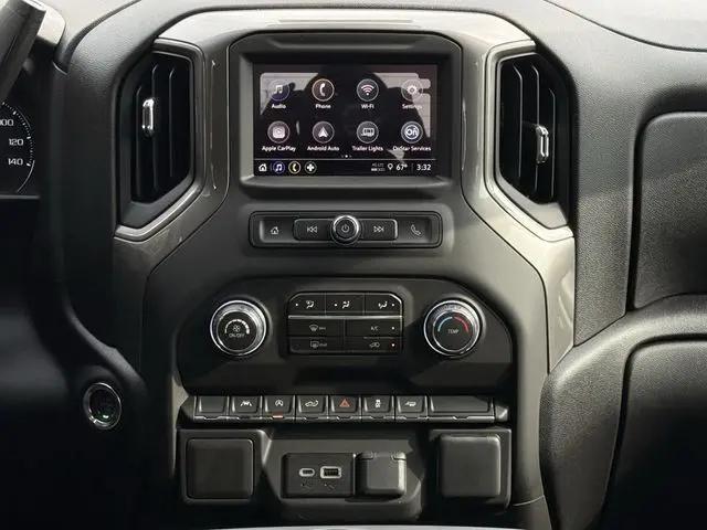 2026 Chevrolet Silverado 1500 2WD Crew Cab Short Bed Custom