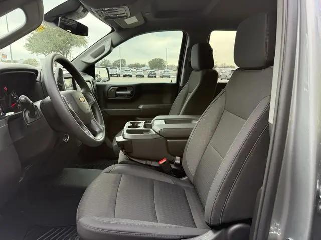 2026 Chevrolet Silverado 1500 2WD Crew Cab Short Bed Custom
