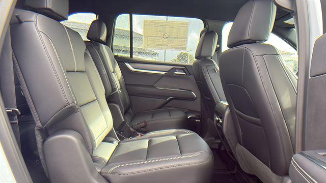2026 GMC Acadia Elevation AWD