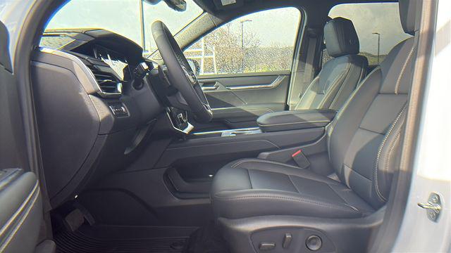 2026 GMC Acadia Elevation AWD