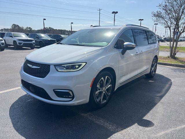 2026 Chrysler Pacifica Pinnacle