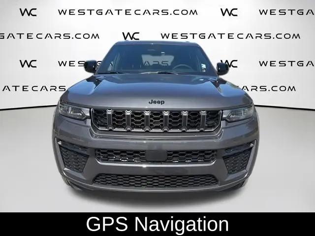 2026 Jeep Grand Cherokee Altitude 4x2