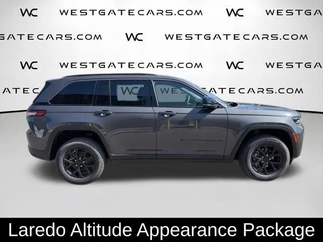 2026 Jeep Grand Cherokee Altitude 4x2