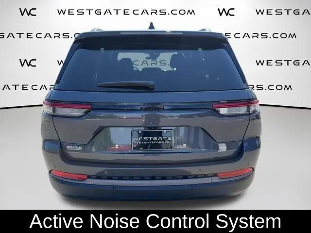 2026 Jeep Grand Cherokee Altitude 4x2