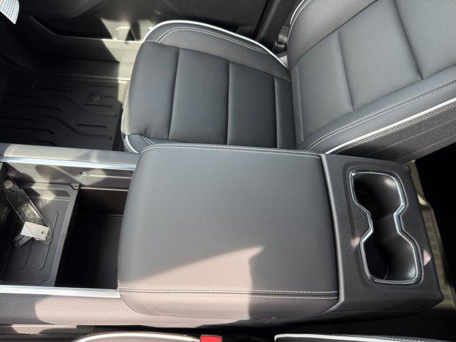 2026 GMC Sierra Standard Range Elevation