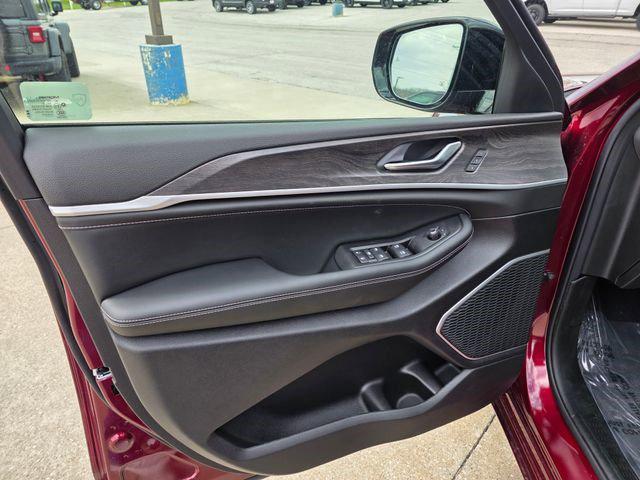 2026 Jeep Grand Cherokee Limited Reserve 4x4