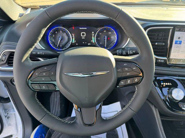 2026 Chrysler Pacifica Limited AWD