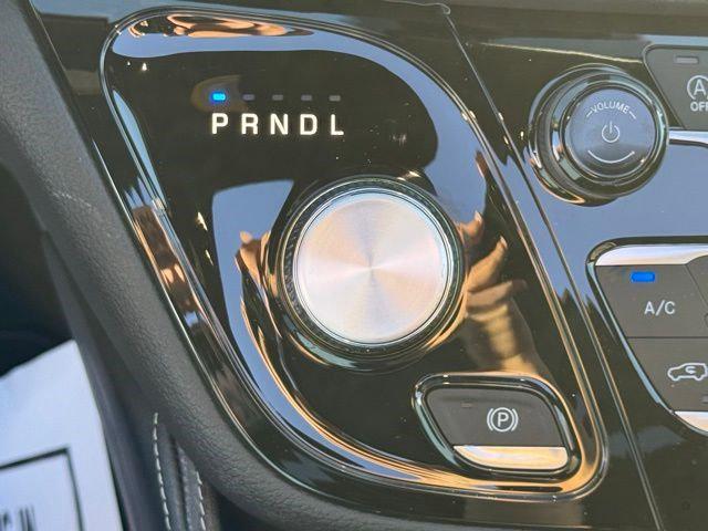2026 Chrysler Pacifica Limited AWD
