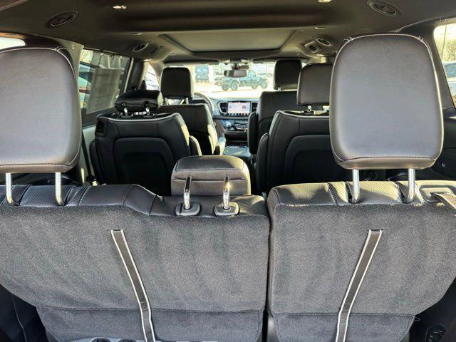 2026 Chrysler Pacifica Limited AWD
