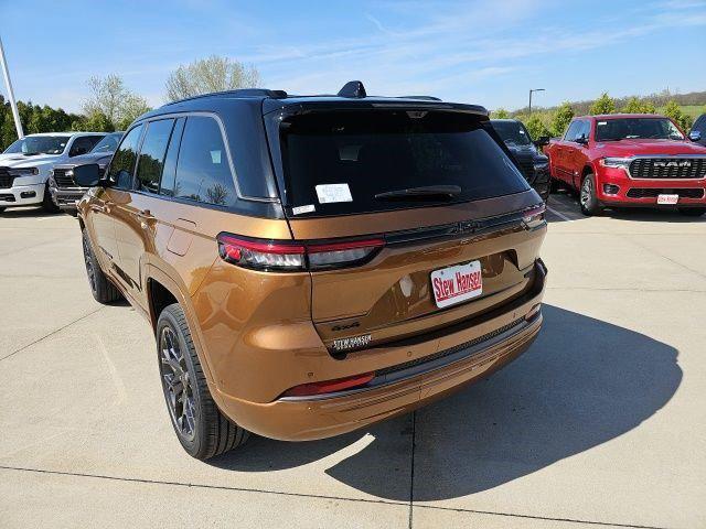 2026 Jeep Grand Cherokee Summit 4x4