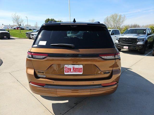 2026 Jeep Grand Cherokee Summit 4x4