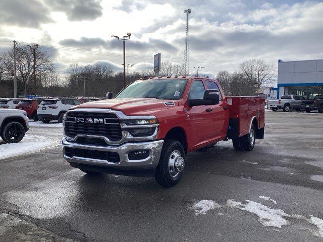 2026 RAM Ram 3500 Chassis Cab RAM 3500 TRADESMAN CREW CAB CHASSIS 4X4 60 CA