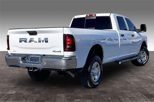 2025 RAM 2500 Tradesman Crew Cab 4x4 8 Box