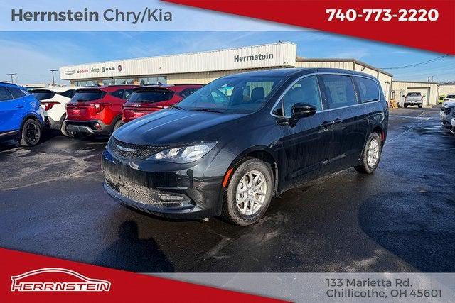 2026 Chrysler Voyager VOYAGER LX