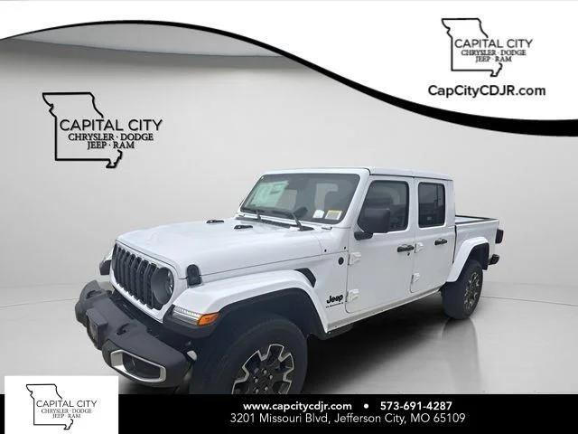2026 Jeep Gladiator GLADIATOR SAHARA 4X4