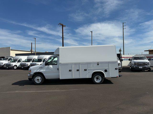 2026 Ford E-350 Cutaway E-350 DRW 158" WB