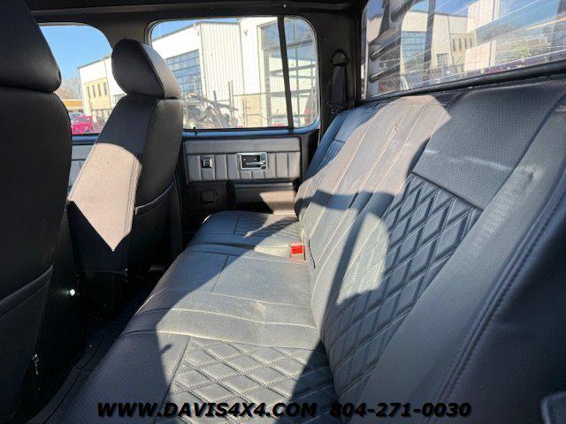 1989 Chevrolet 1 Ton Pickup 3+3 C/R30 Custom Hauler