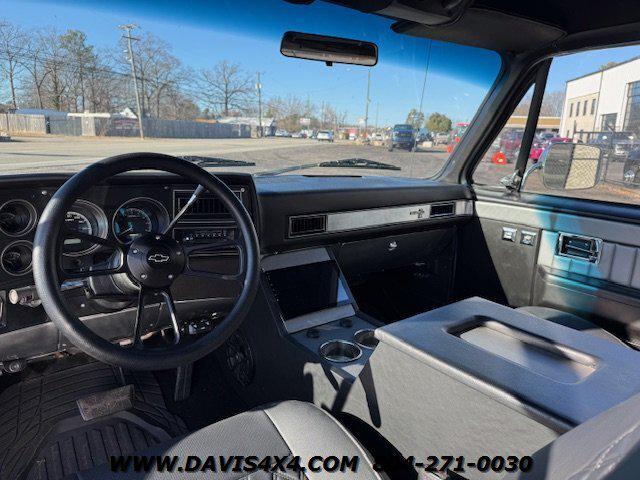 1989 Chevrolet 1 Ton Pickup 3+3 C/R30 Custom Hauler