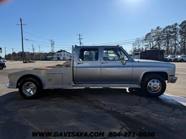 1989 Chevrolet 1 Ton Pickup 3+3 C/R30 Custom Hauler