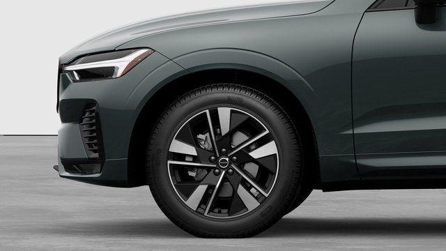 2026 Volvo XC60 B5 Core