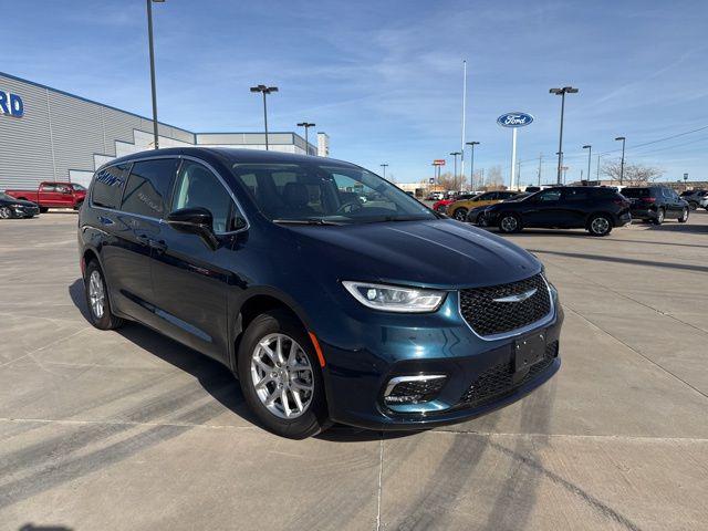 2024 Chrysler Pacifica Touring L for sale in Winslow, AZ