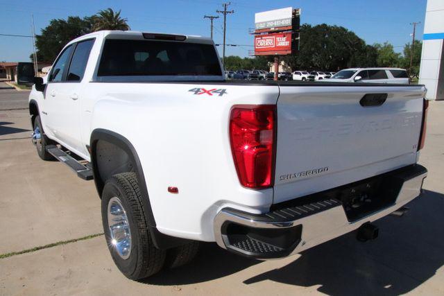 2026 Chevrolet Silverado 3500HD Crew Cab, Long Bed, LT Dual Rear Wheel, RWD