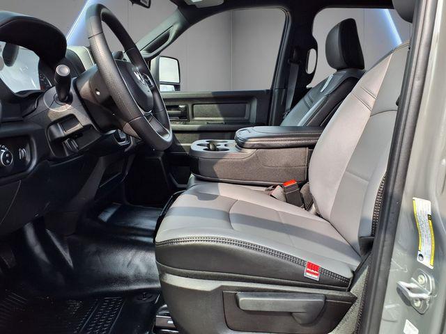2026 Ram 3500 Tradesman Crew Cab 4x4 8' Box