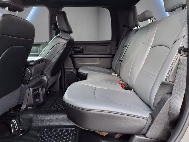 2026 Ram 3500 Tradesman Crew Cab 4x4 8' Box
