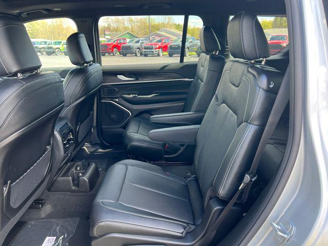 2026 Jeep Grand Cherokee L Limited 4x4