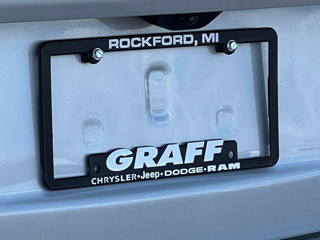 2026 Jeep Grand Cherokee L Limited 4x4