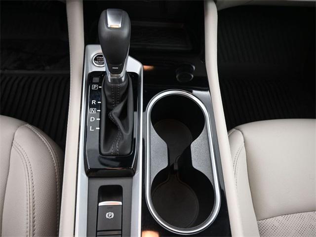 2025 Nissan Altima SL FWD