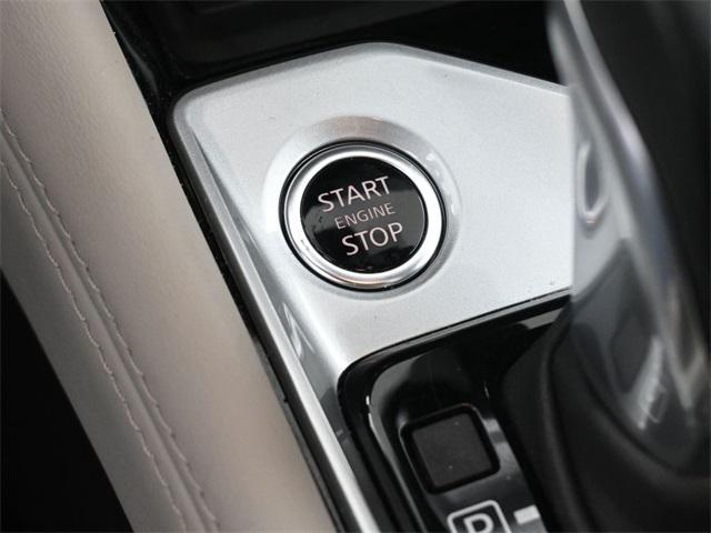 2025 Nissan Altima SL FWD
