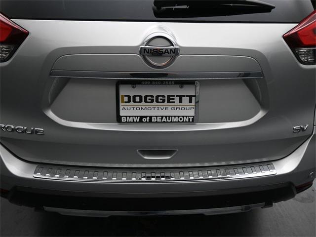2020 Nissan Rogue SV FWD