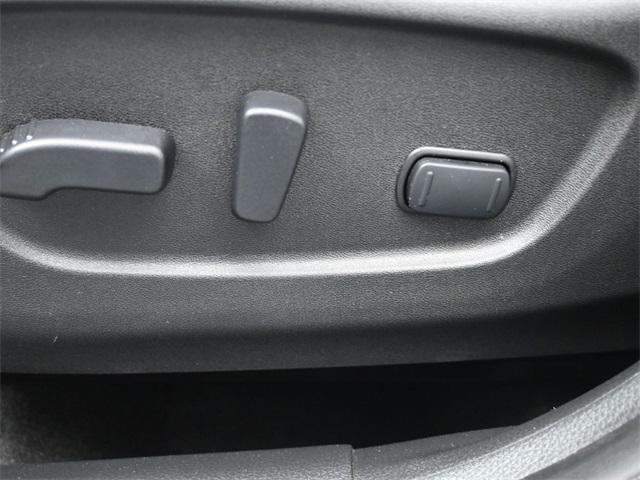 2020 Nissan Rogue SV FWD
