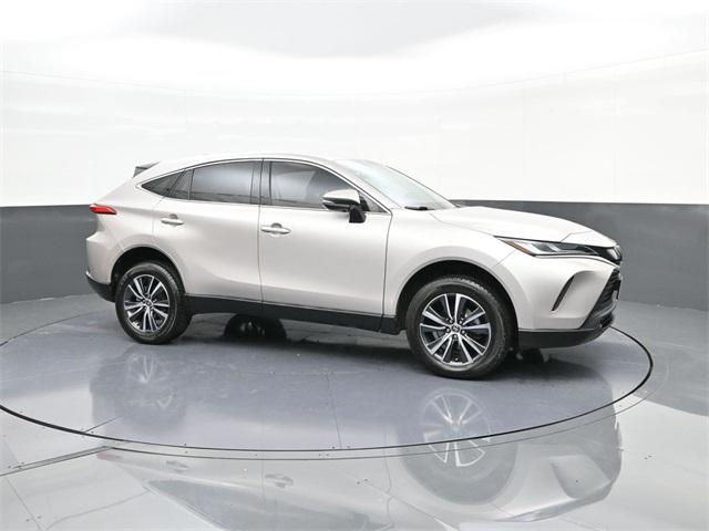 2024 Toyota Venza LE