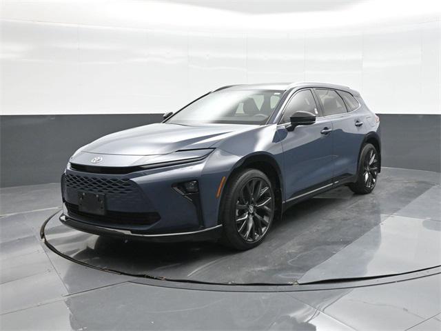 2025 Toyota Crown Signia Limited
