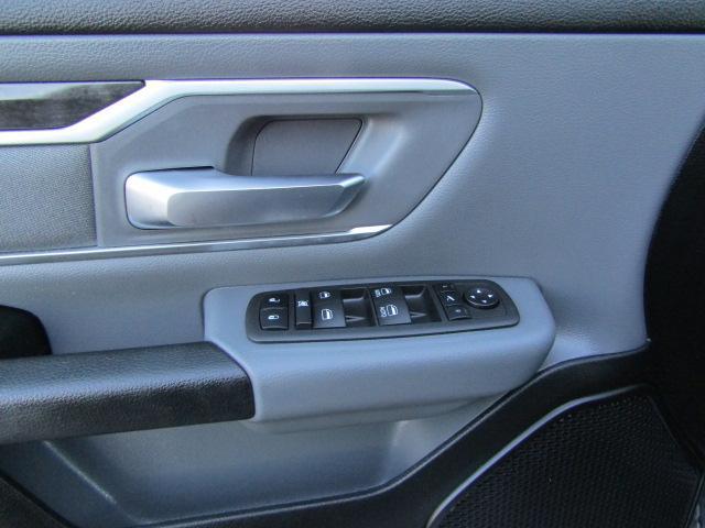 2022 Ram 1500 Big Horn Crew Cab 4x4 57 Box