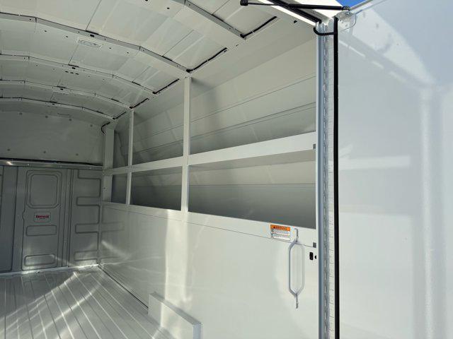 2026 Ford E-350 Cutaway E-350 DRW 158" WB