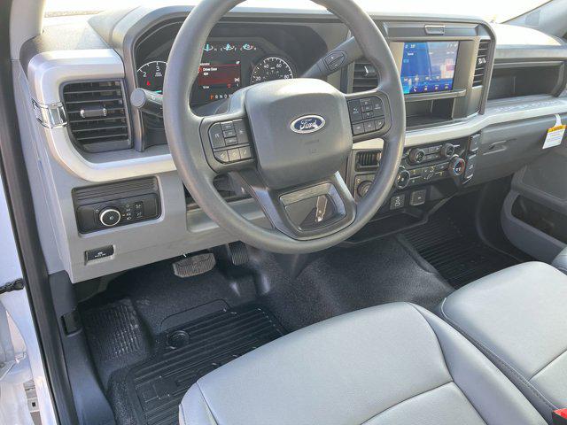 2025 Ford F-550 4WD