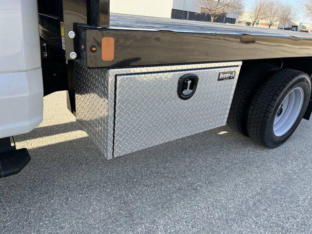 2025 Ford F-550 4WD
