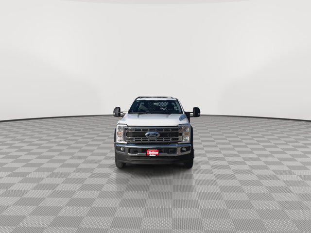 2025 Ford F-550 4WD